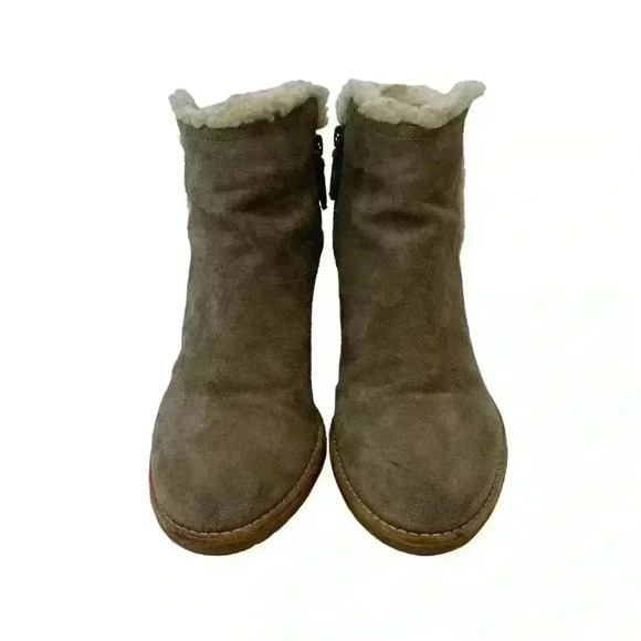 Cole Haan Brown Ankle Boots with Cream Trim - Picture 5 of 9